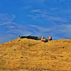 妮可裸乳被爆❌白浆的图片
